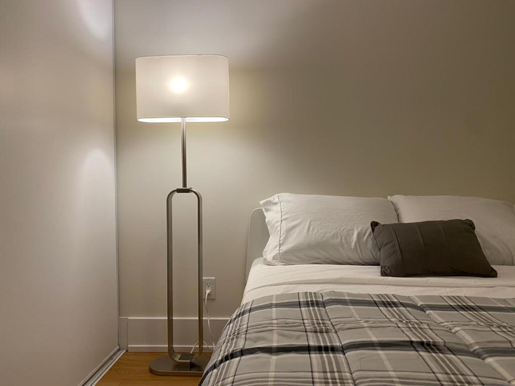 Grand View 2Br/2Ba Condos Cn Tower,Union,Tiff/Mtcc Toronto Esterno foto