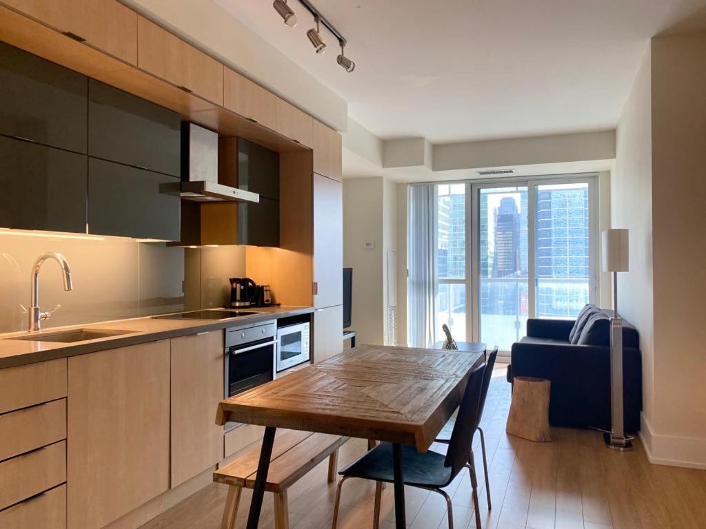 Grand View 2Br/2Ba Condos Cn Tower,Union,Tiff/Mtcc Toronto Esterno foto