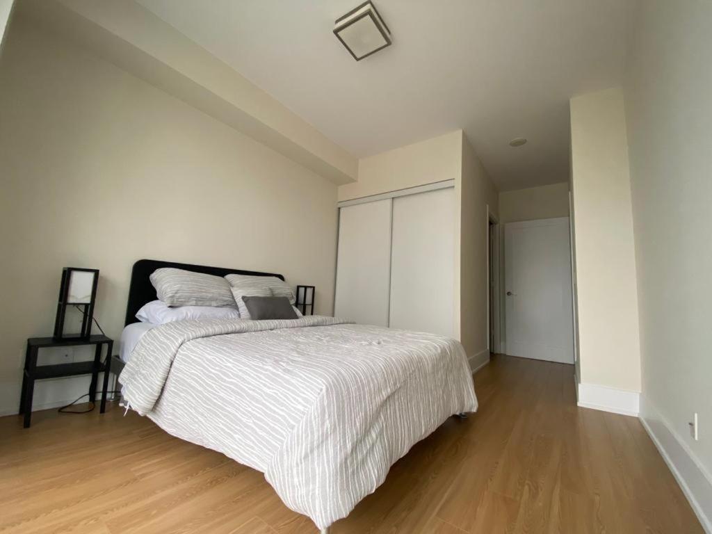 Grand View 2Br/2Ba Condos Cn Tower,Union,Tiff/Mtcc Toronto Esterno foto