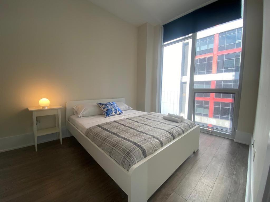 Grand View 2Br/2Ba Condos Cn Tower,Union,Tiff/Mtcc Toronto Esterno foto
